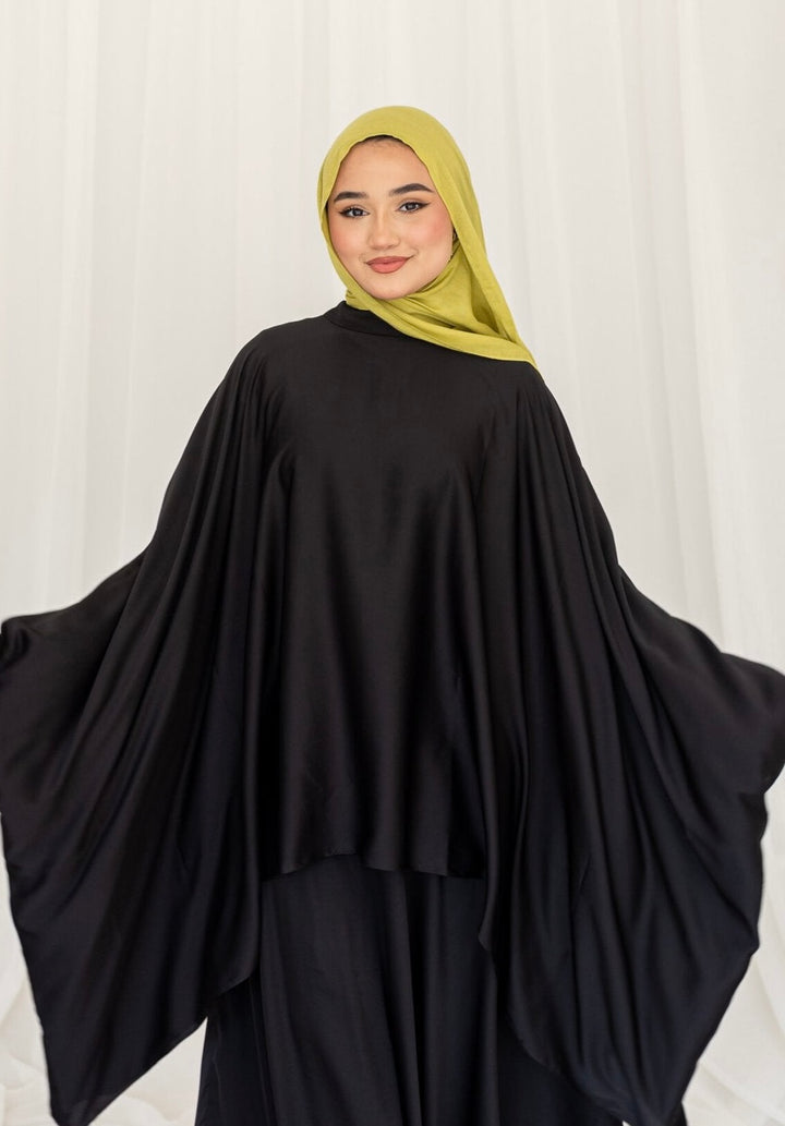 Thouria Satin Blouse (OUTLET)