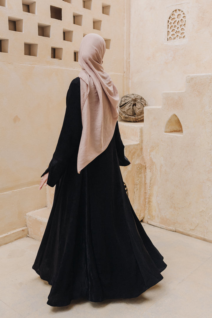 Flowy Abaya